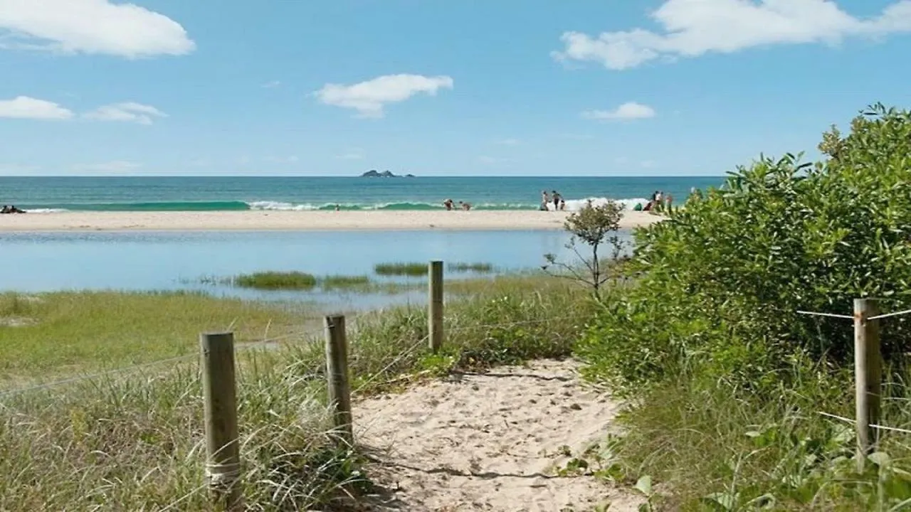 1/56 Lawson Street@Clarkes Beach location